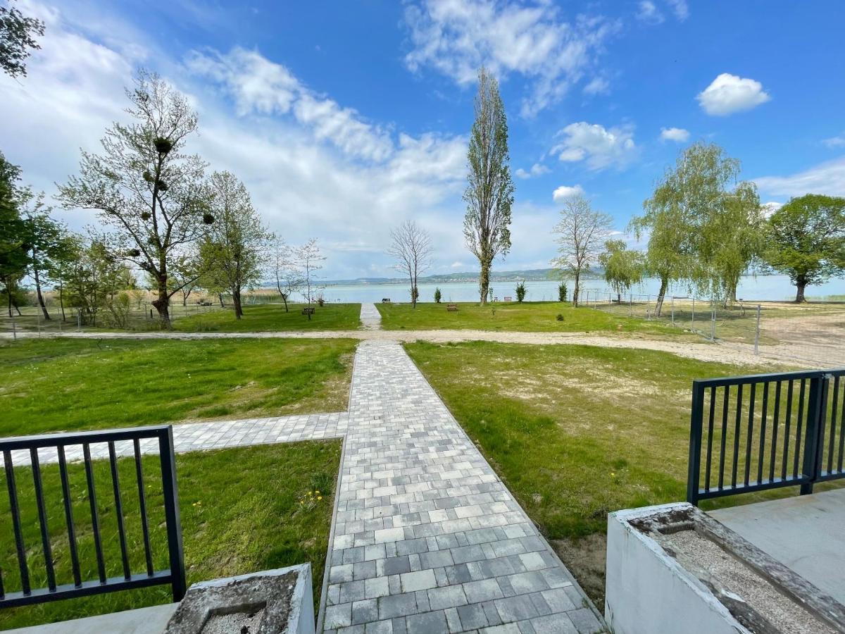 Siesta Apartman Balatonberény Exteriér fotografie
